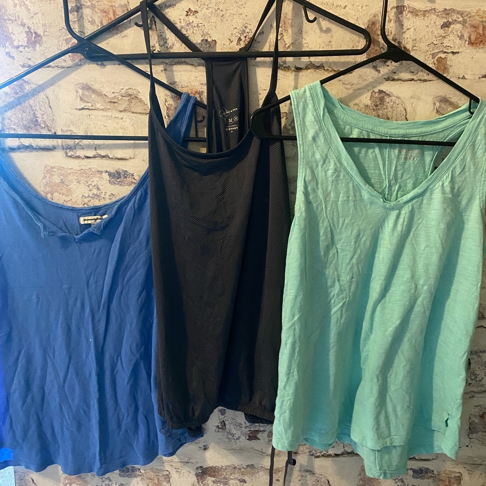 Tank top bundle